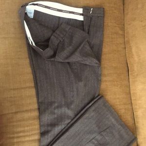 Looking for a casual wide leg pants for any occasion could be wear at office!